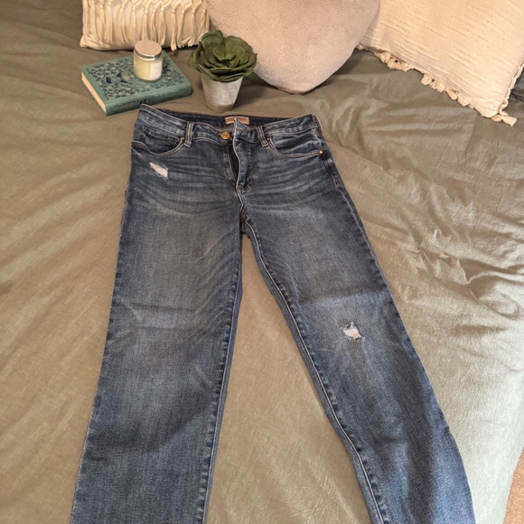 Women’s Denim Straight-leg Jeans - Picture 3 of 6